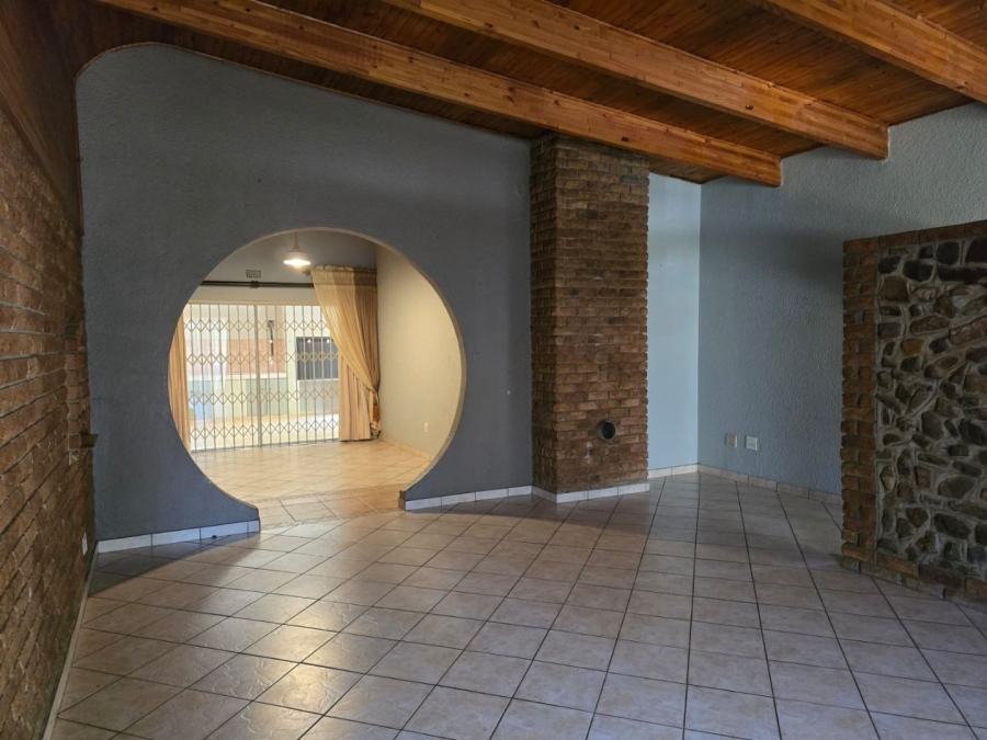 4 Bedroom Property for Sale in Witfield Gauteng