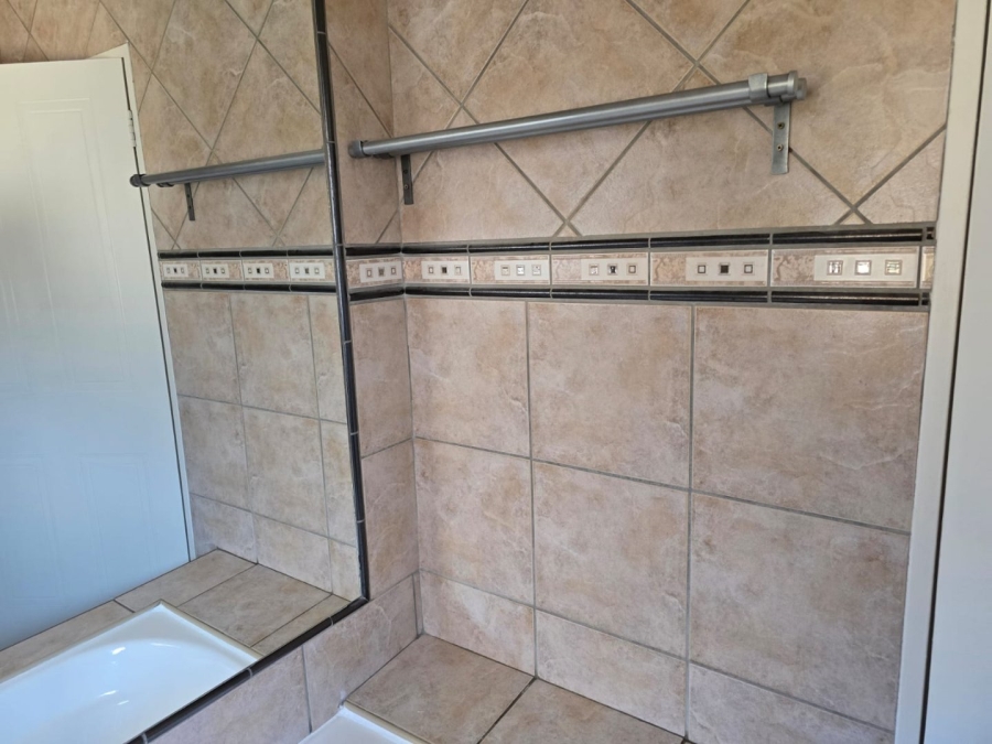 4 Bedroom Property for Sale in Witfield Gauteng