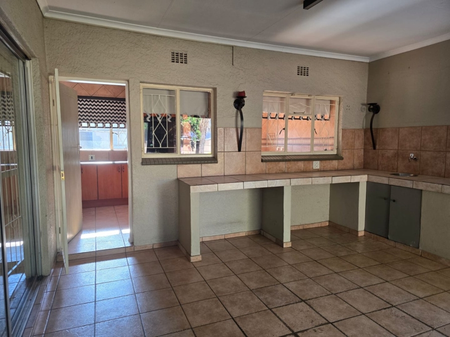4 Bedroom Property for Sale in Witfield Gauteng