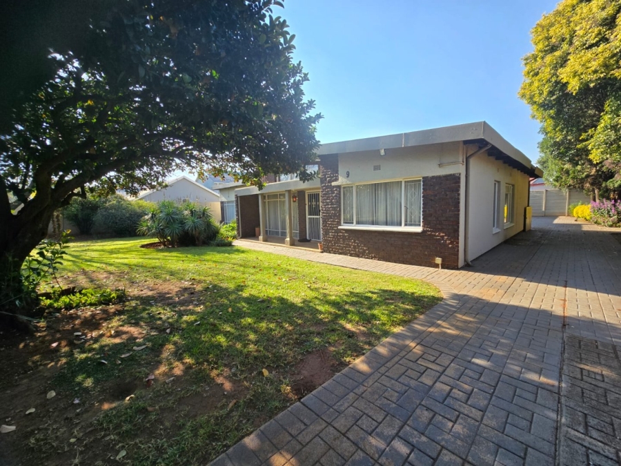 4 Bedroom Property for Sale in Witfield Gauteng