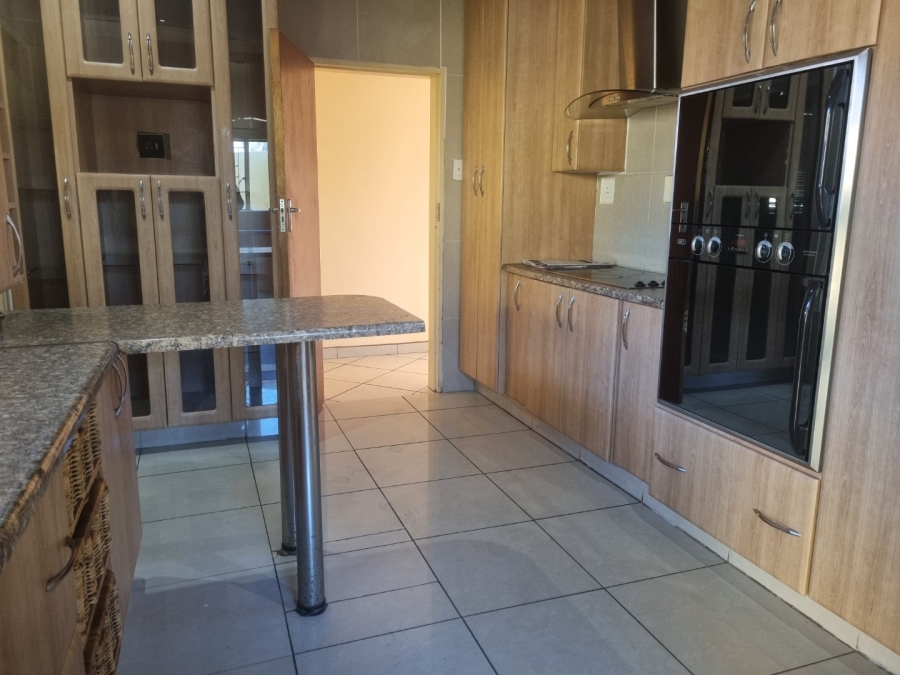 To Let 3 Bedroom Property for Rent in Vanderbijlpark SE 6 Gauteng