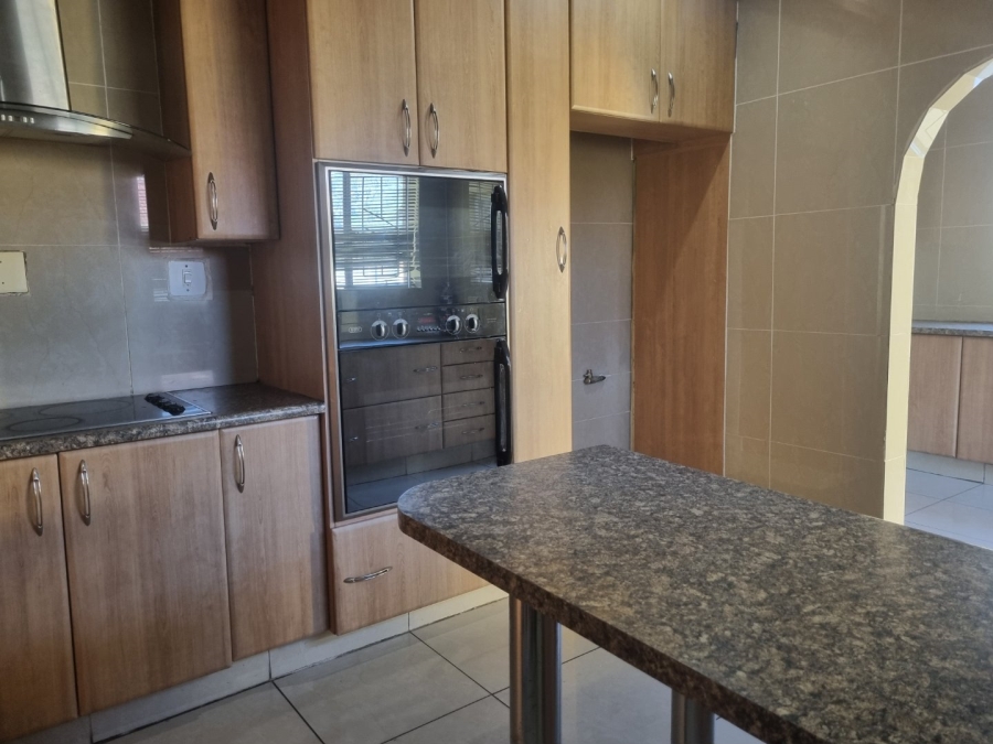 To Let 3 Bedroom Property for Rent in Vanderbijlpark SE 6 Gauteng