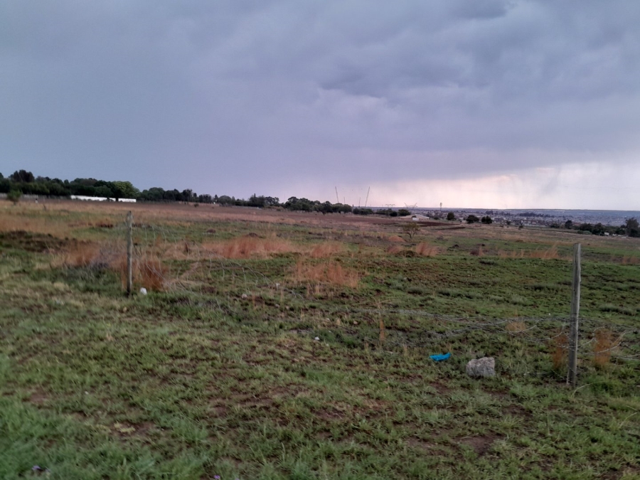 To Let commercial Property for Rent in President Park Gauteng