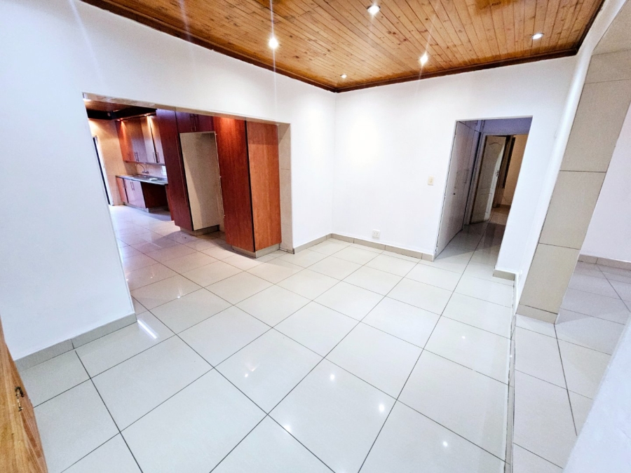 4 Bedroom Property for Sale in Laudium Gauteng