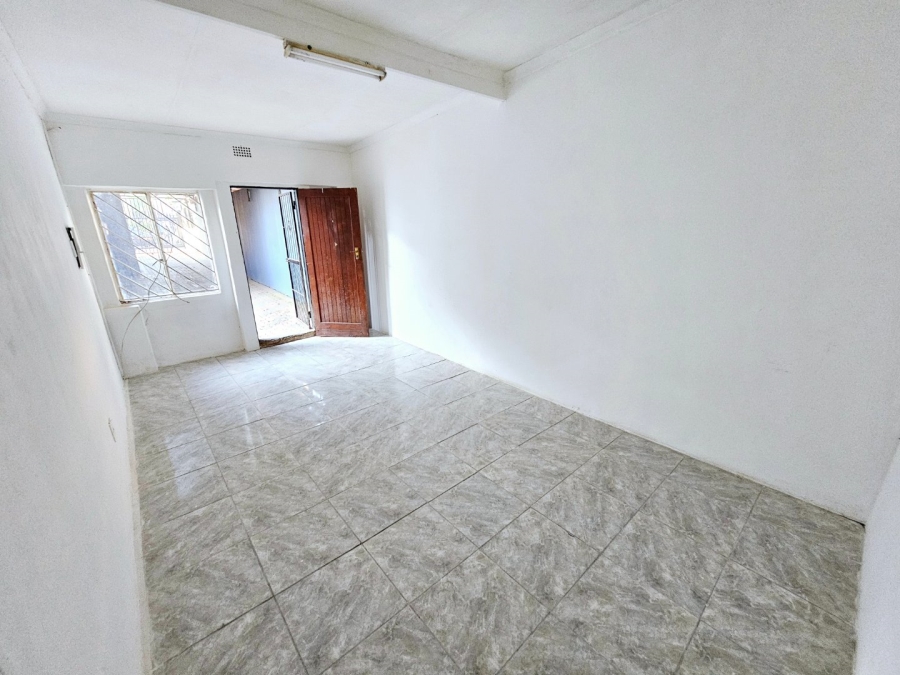 4 Bedroom Property for Sale in Laudium Gauteng