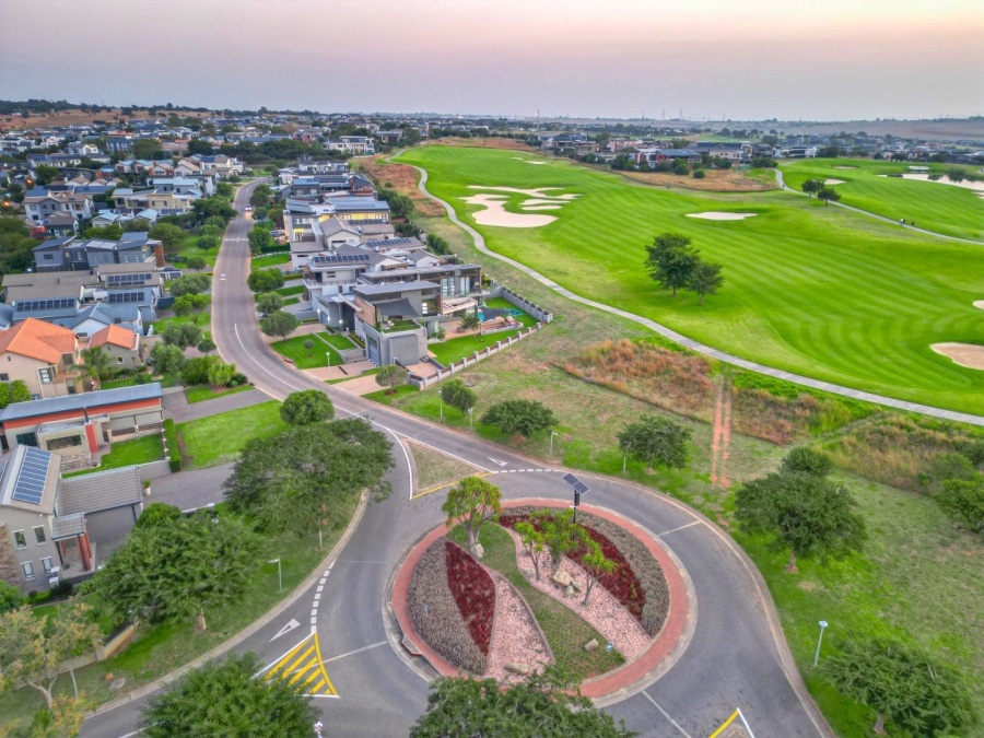  Bedroom Property for Sale in Copperleaf Estate Gauteng