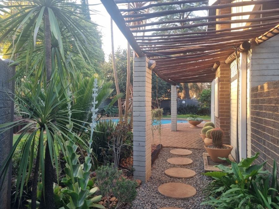 4 Bedroom Property for Sale in Vanderbijlpark SW 5 Gauteng