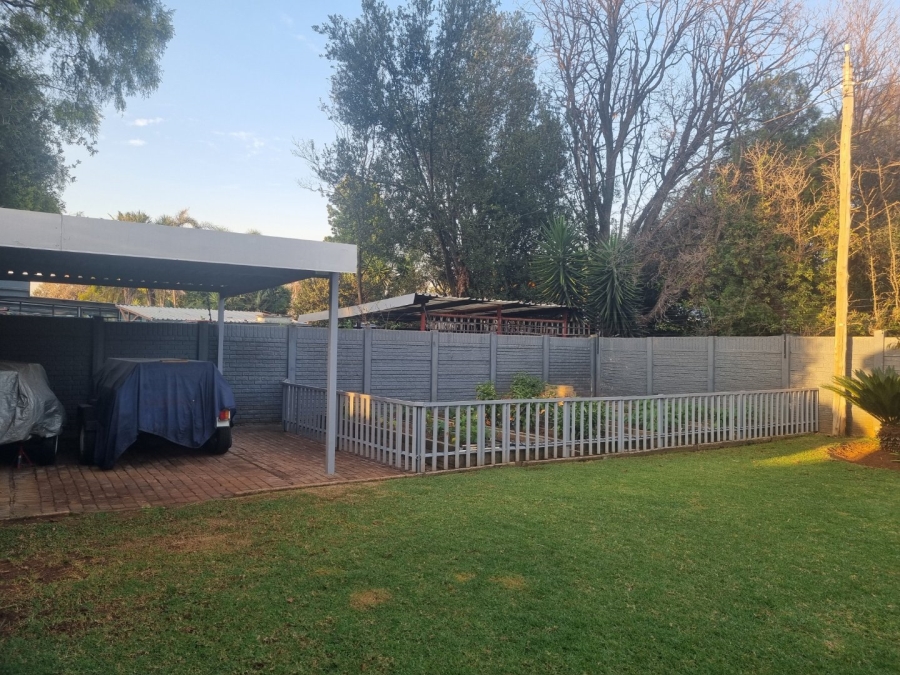 4 Bedroom Property for Sale in Vanderbijlpark SW 5 Gauteng