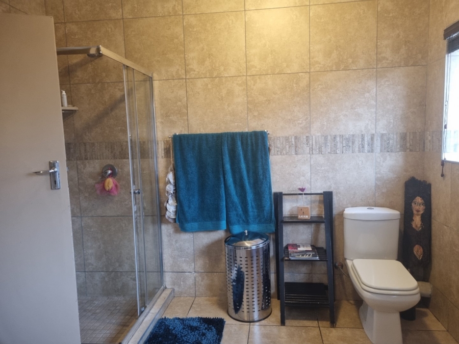 4 Bedroom Property for Sale in Vanderbijlpark SW 5 Gauteng