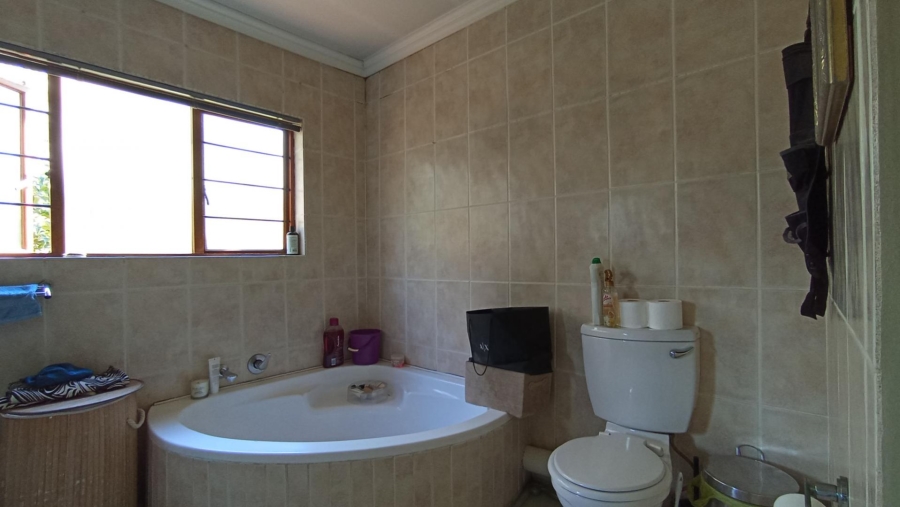 3 Bedroom Property for Sale in Craigavon Gauteng