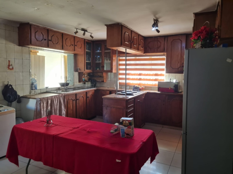 To Let 3 Bedroom Property for Rent in Lenasia Ext 2 Gauteng