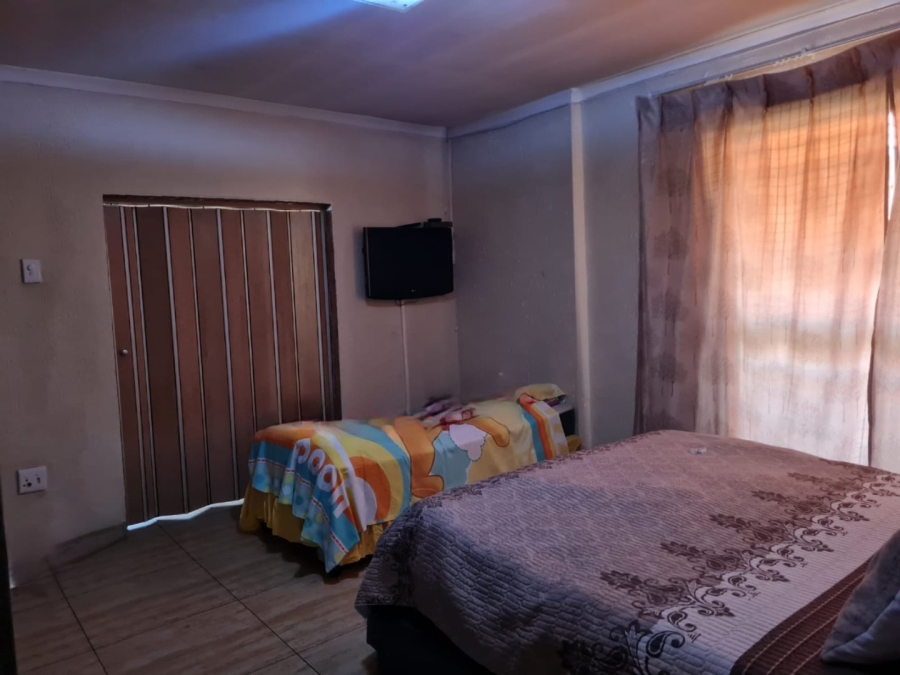 To Let 3 Bedroom Property for Rent in Lenasia Ext 2 Gauteng