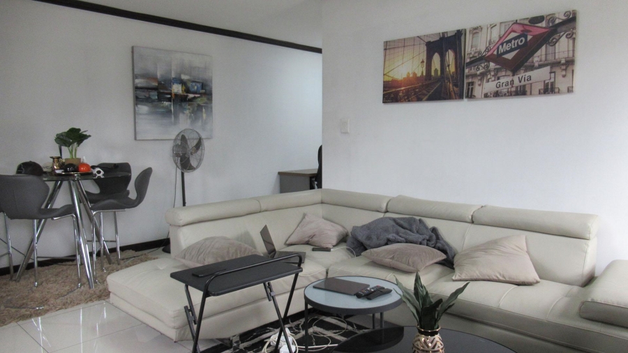 1 Bedroom Property for Sale in Kengies Gauteng