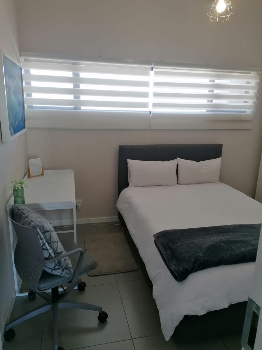 1 Bedroom Property for Sale in Linden Gauteng