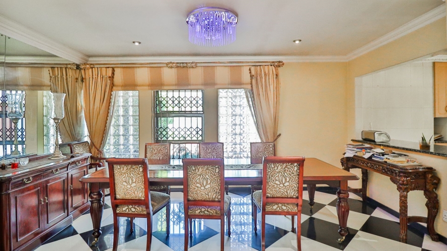 5 Bedroom Property for Sale in Atholl Gauteng