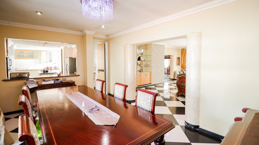 5 Bedroom Property for Sale in Atholl Gauteng