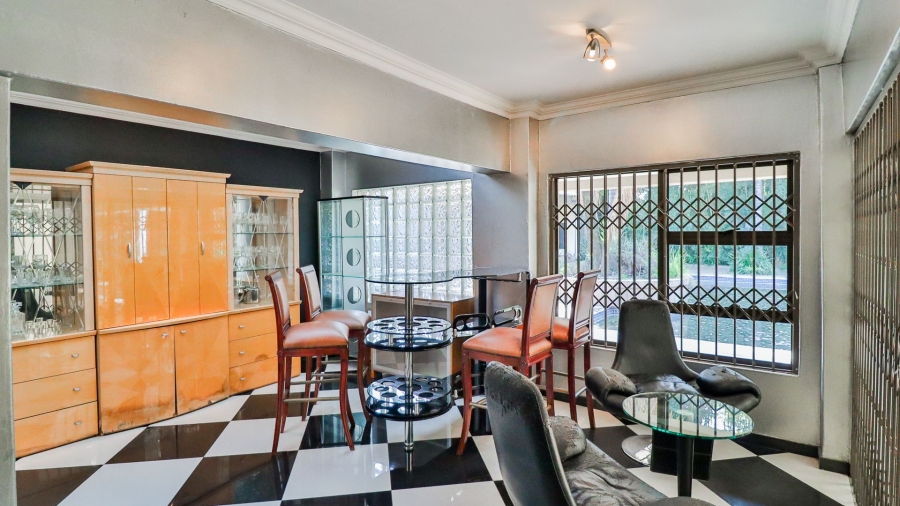 5 Bedroom Property for Sale in Atholl Gauteng