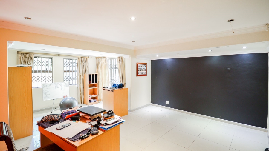 5 Bedroom Property for Sale in Atholl Gauteng
