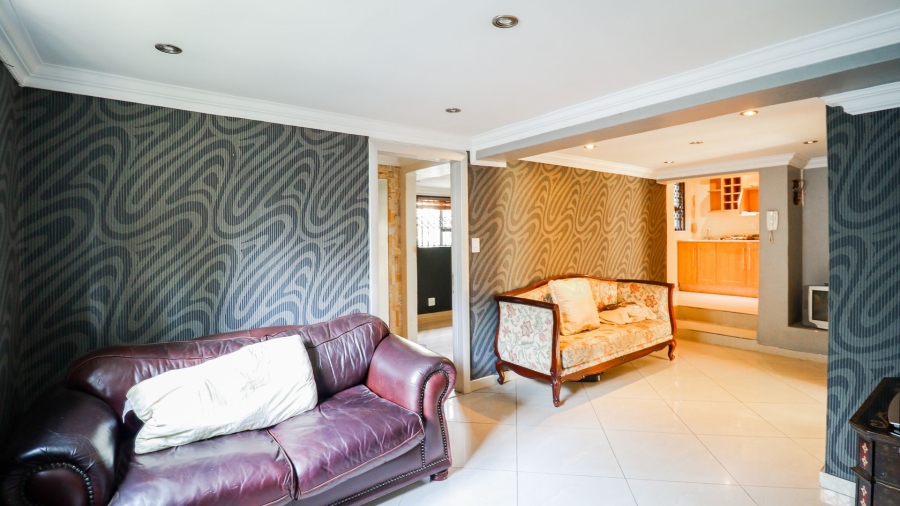 5 Bedroom Property for Sale in Atholl Gauteng