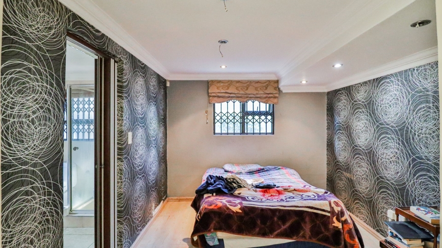 5 Bedroom Property for Sale in Atholl Gauteng