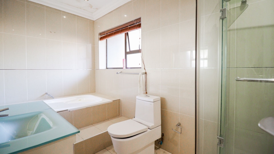 5 Bedroom Property for Sale in Atholl Gauteng