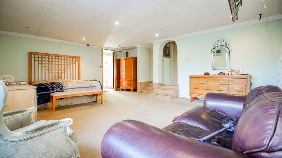 5 Bedroom Property for Sale in Atholl Gauteng