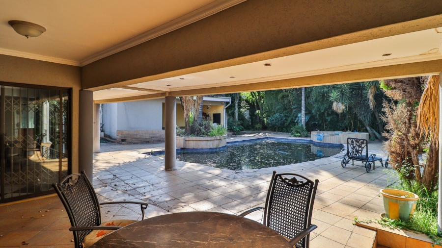5 Bedroom Property for Sale in Atholl Gauteng