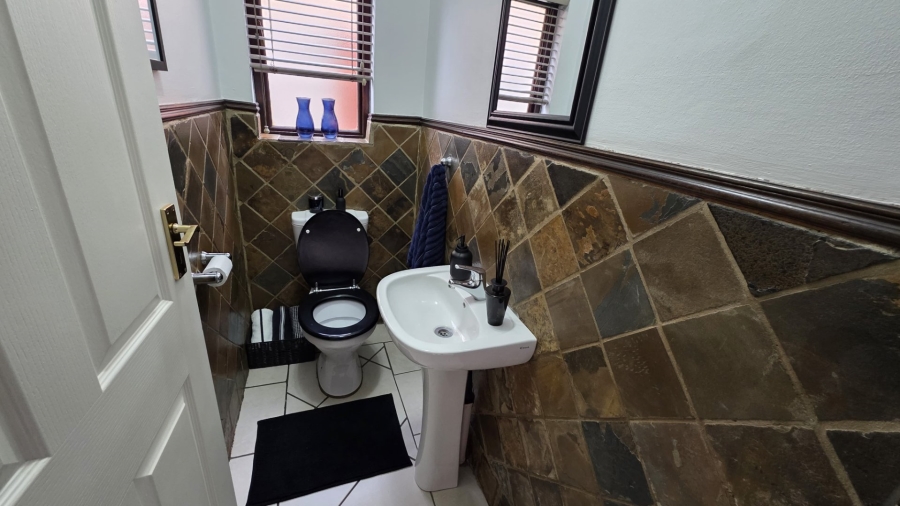 3 Bedroom Property for Sale in Bougainvillea Estate Gauteng