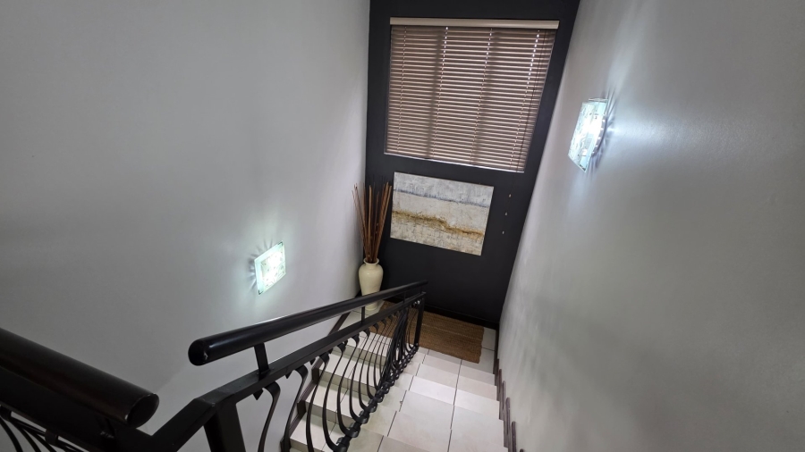 3 Bedroom Property for Sale in Bougainvillea Estate Gauteng