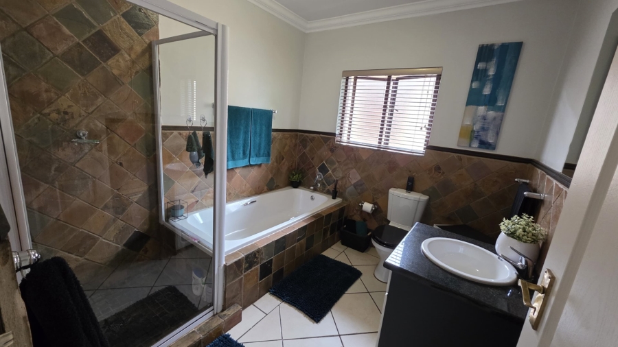 3 Bedroom Property for Sale in Bougainvillea Estate Gauteng