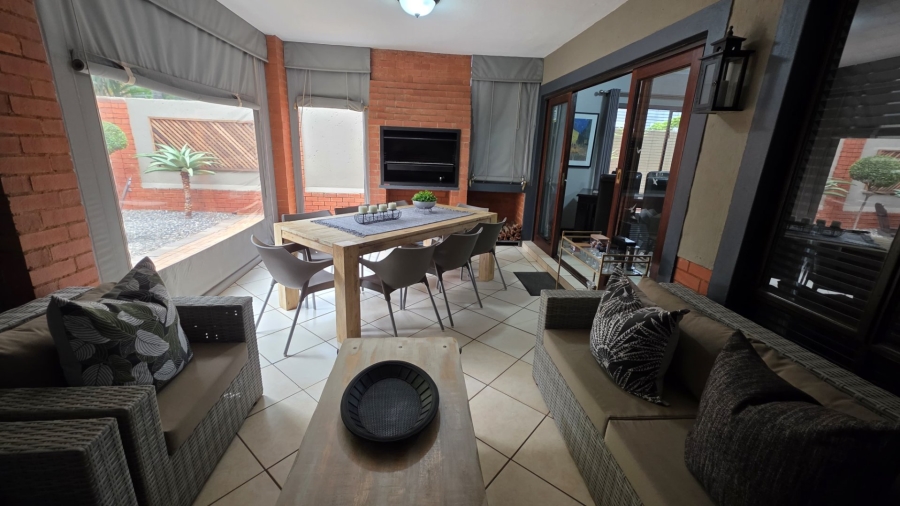 3 Bedroom Property for Sale in Bougainvillea Estate Gauteng