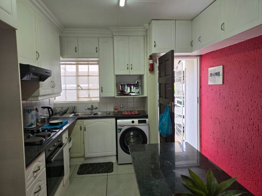 To Let 2 Bedroom Property for Rent in Bartlett Gauteng