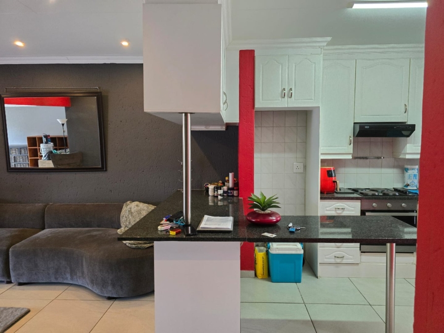 To Let 2 Bedroom Property for Rent in Bartlett Gauteng