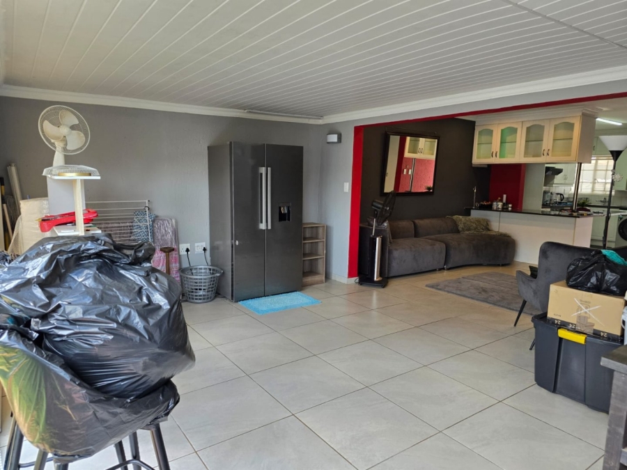To Let 2 Bedroom Property for Rent in Bartlett Gauteng