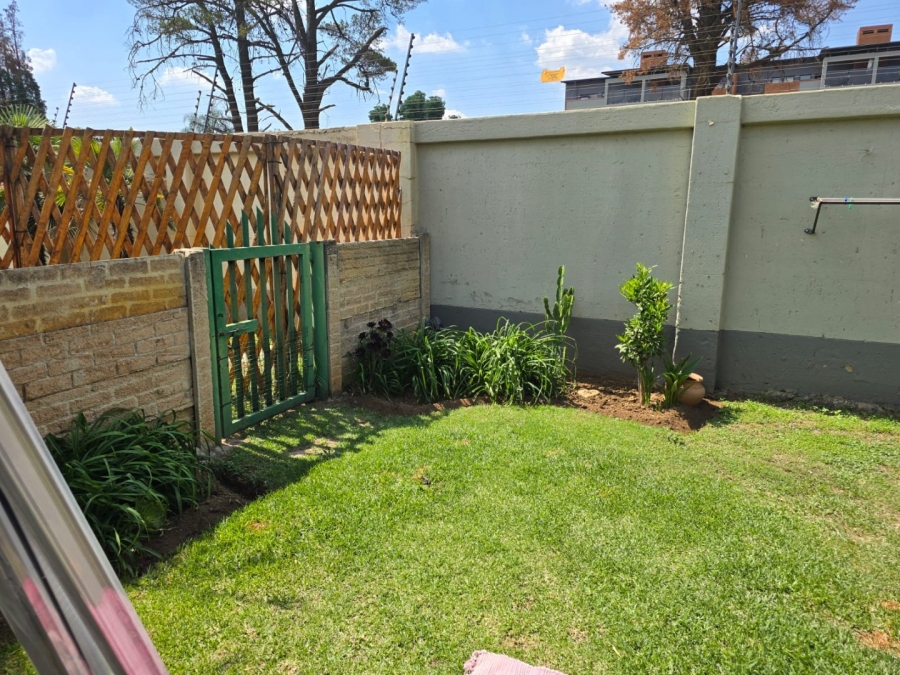 To Let 2 Bedroom Property for Rent in Bartlett Gauteng