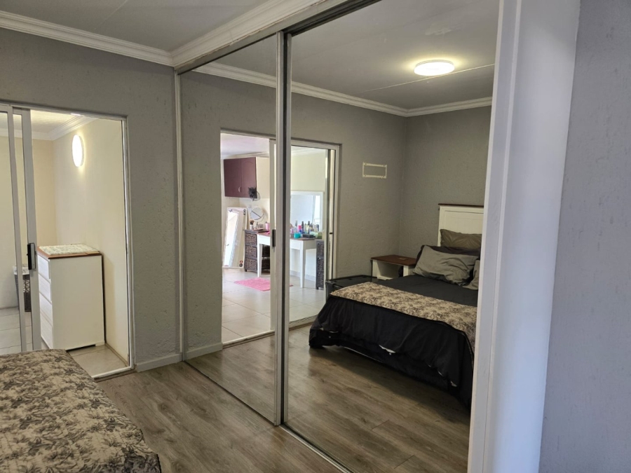 To Let 2 Bedroom Property for Rent in Bartlett Gauteng