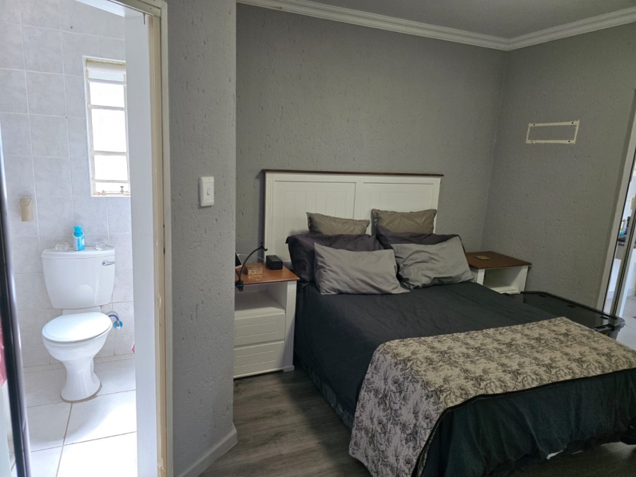 To Let 2 Bedroom Property for Rent in Bartlett Gauteng