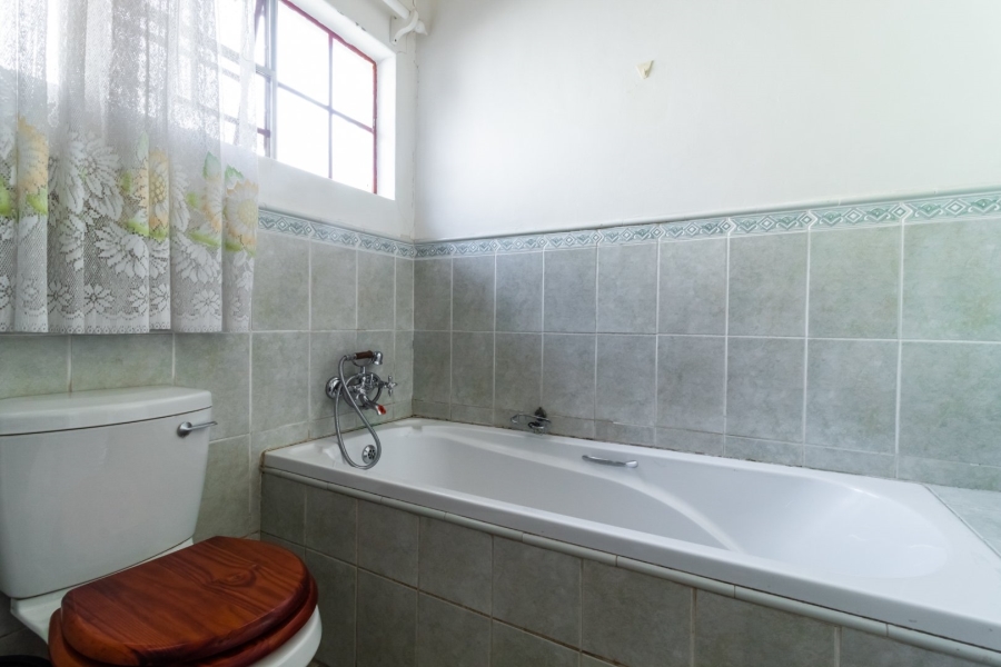3 Bedroom Property for Sale in Thornhill Estate Gauteng
