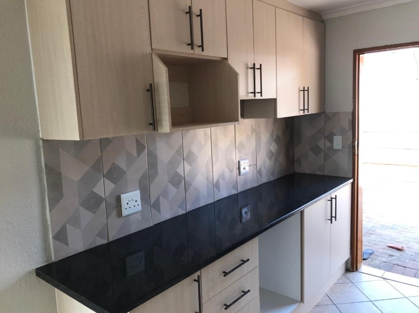 3 Bedroom Property for Sale in The Orchards Gauteng