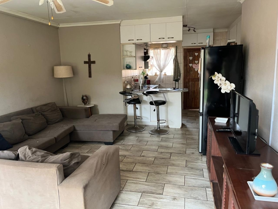  Bedroom Property for Sale in Birchleigh Gauteng