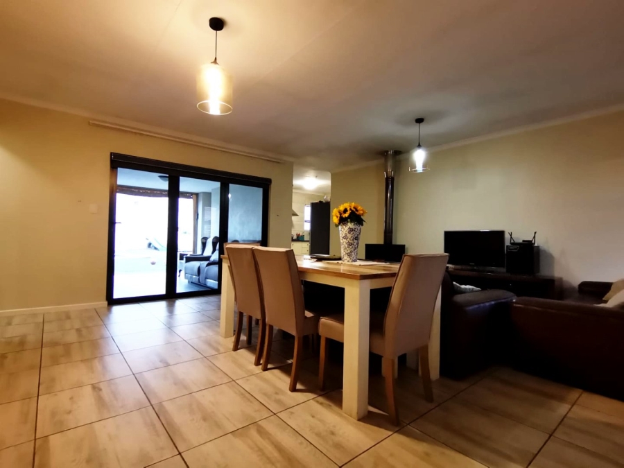 3 Bedroom Property for Sale in Kosmosdal Gauteng