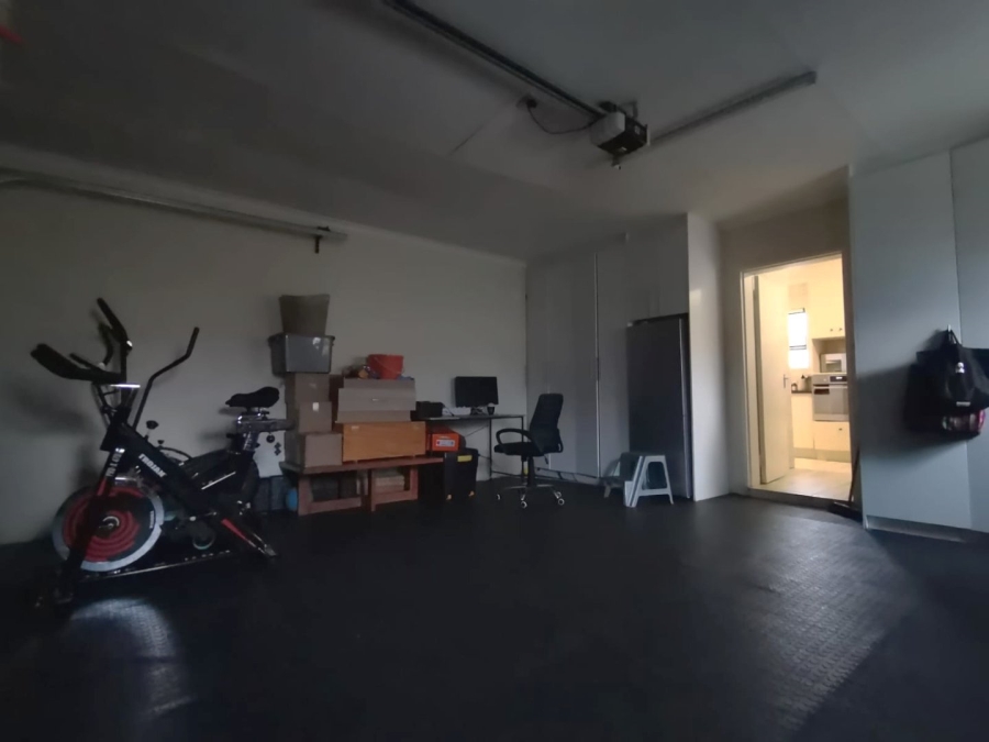 3 Bedroom Property for Sale in Kosmosdal Gauteng