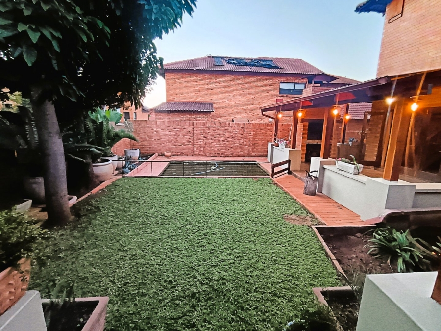 4 Bedroom Property for Sale in Eldo Manor Gauteng