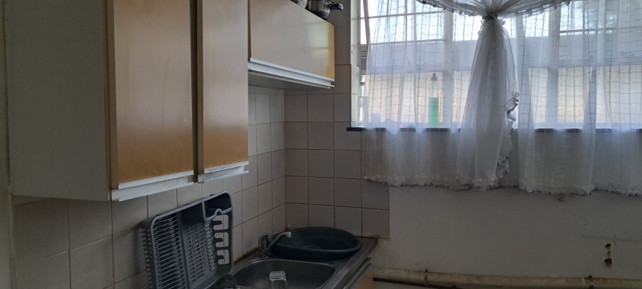 To Let 1 Bedroom Property for Rent in Eastleigh Gauteng