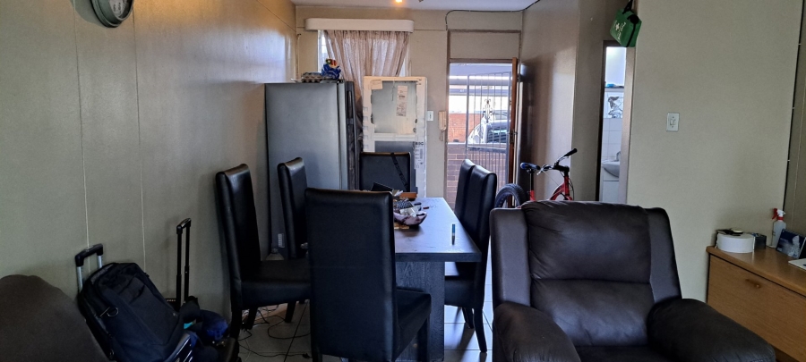 To Let 1 Bedroom Property for Rent in Eastleigh Gauteng
