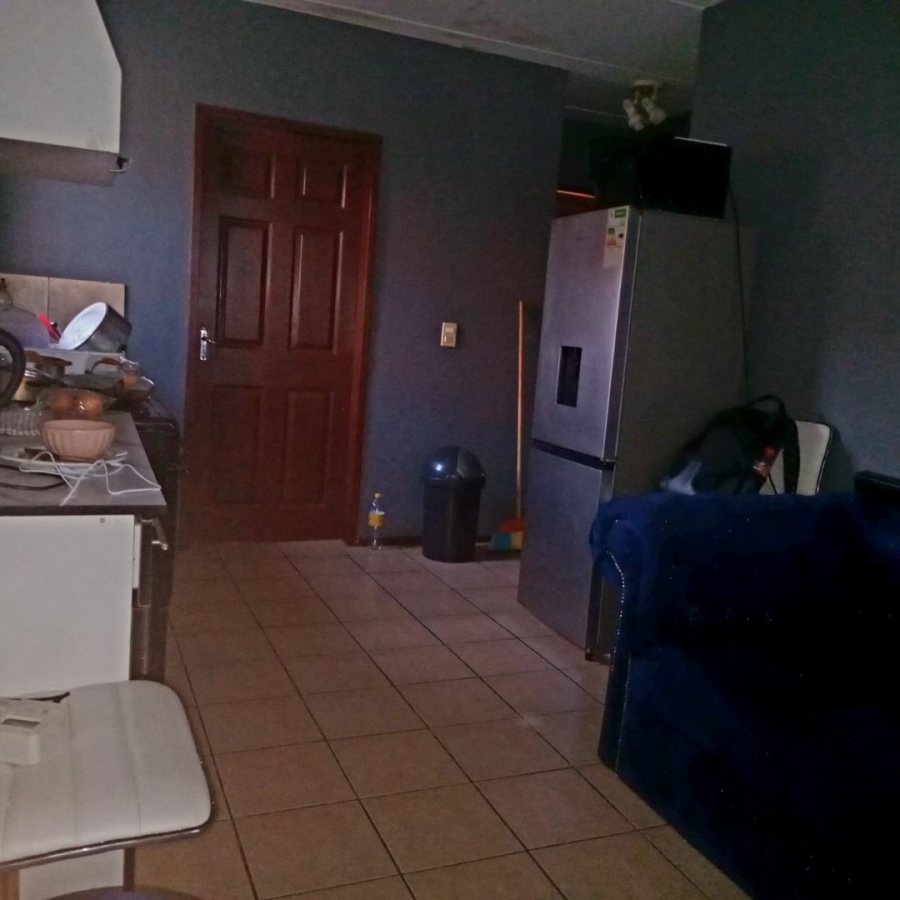2 Bedroom Property for Sale in Sharon Park Gauteng