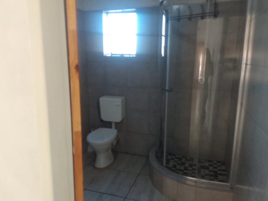 To Let 1 Bedroom Property for Rent in Wychwood Gauteng