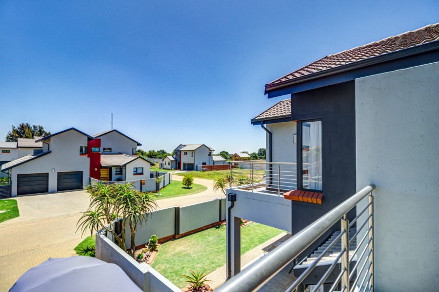 2 Bedroom Property for Sale in Pomona Gauteng