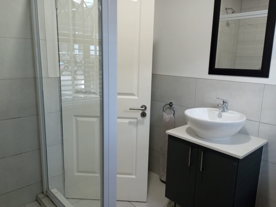 2 Bedroom Property for Sale in Pomona Gauteng