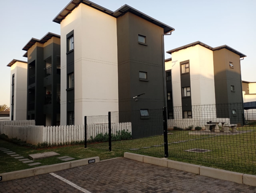 2 Bedroom Property for Sale in Pomona Gauteng